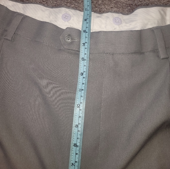 GS gray 52/30 pleated and cuffed dress slacks with reinforced suspender buttons - Picture 8 of 9